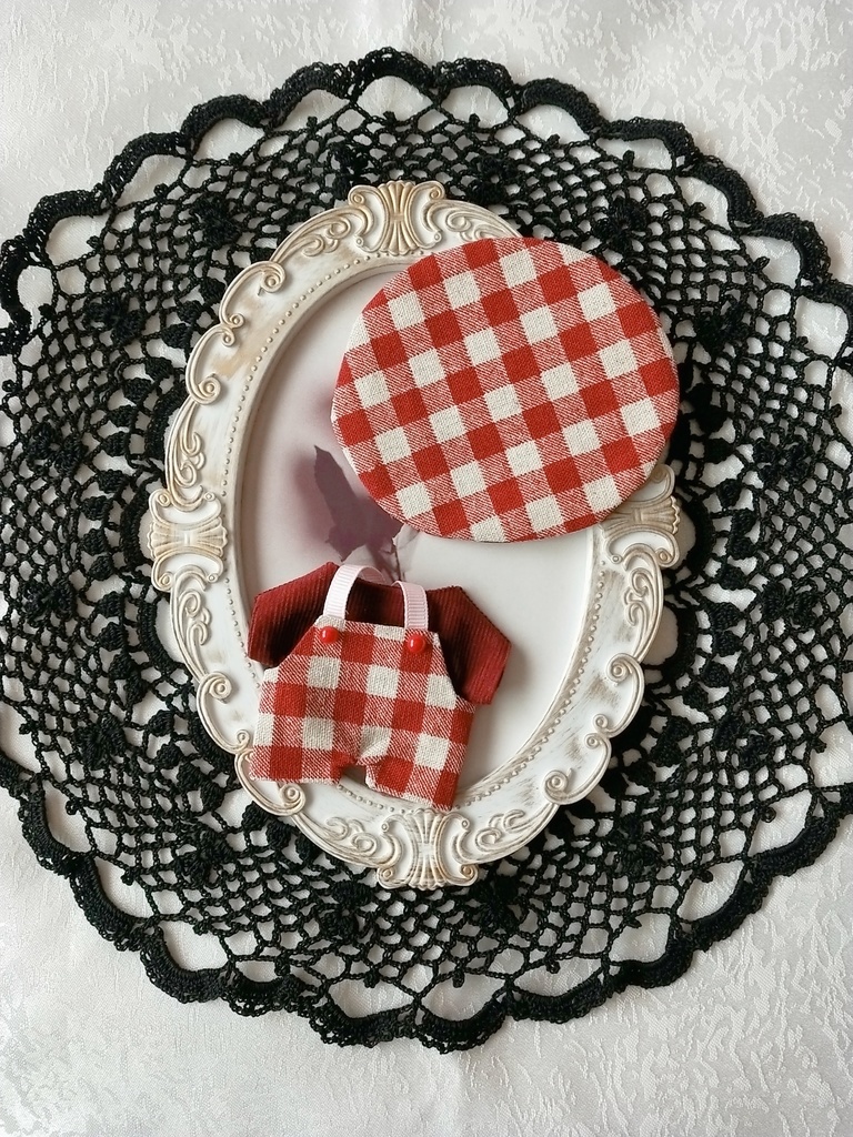 赤 10cm ぬい服 サロペット+Tシャツ+帽子の3点セット