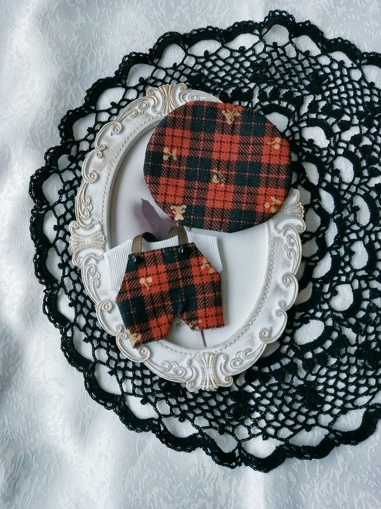 ⑤ 10cm ぬい服 サロペット+Tシャツ+帽子