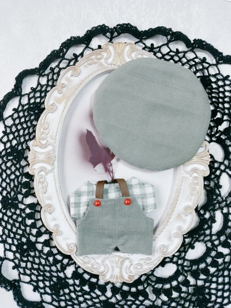 10cm 緑色 ぬい服 サロペット+Tシャツ+帽子3点セット