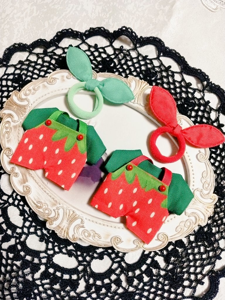 いちご柄サロペット 3点セット