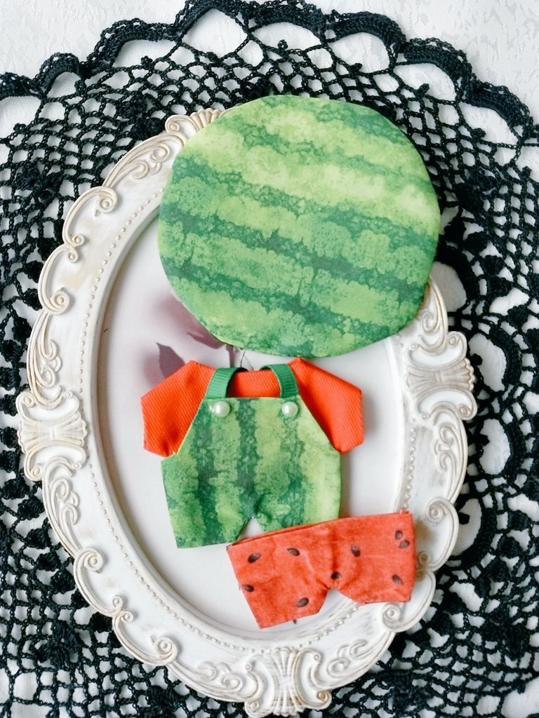 スイカ柄サロペット4点セッ