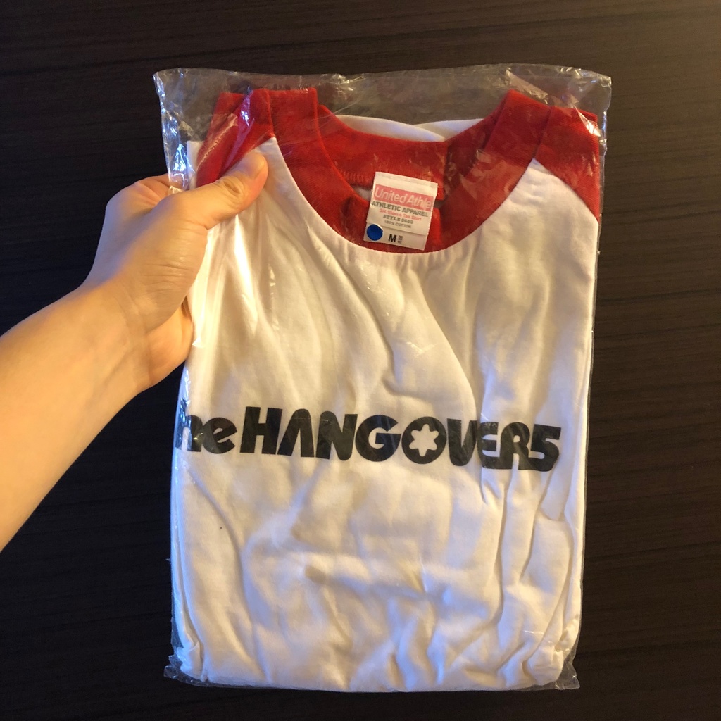 the HANGOVERS 「５」ラグランTシャツ 白赤