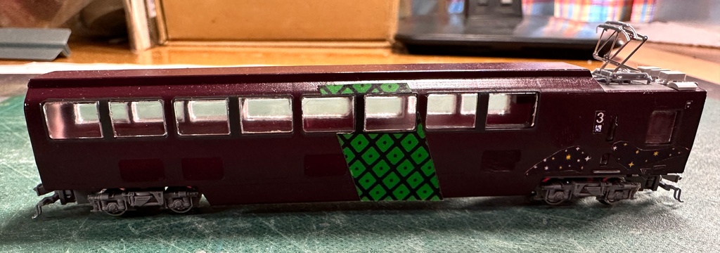 1/150 Nゲージ 近畿の団体専用列車 更新後タイプ 床板付ベースキット版