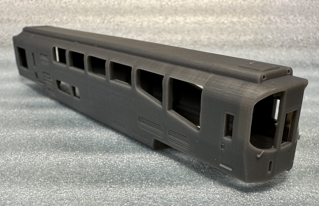 1/150 Nゲージ 近畿の団体専用列車 更新後タイプ 床板付ベースキット版