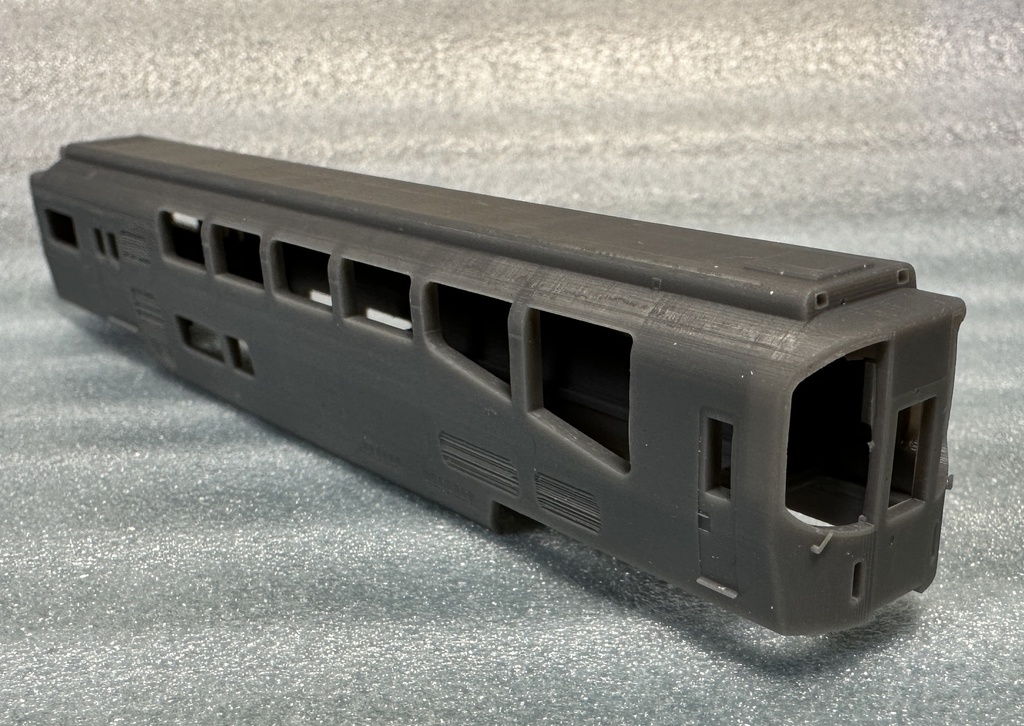 1/150 Nゲージ 近畿の団体専用列車 更新前タイプ 床板付ベースキット版