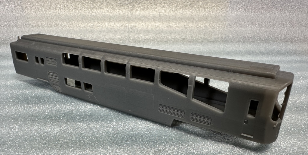 1/150 Nゲージ 近畿の団体専用列車 更新前タイプ 床板付ベースキット版