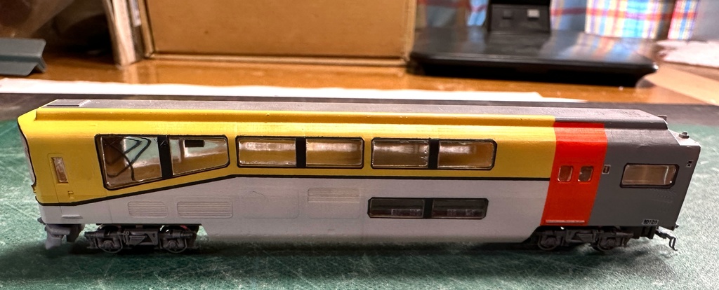1/150 Nゲージ 近畿の団体専用列車 更新前タイプ 床板付ベースキット版