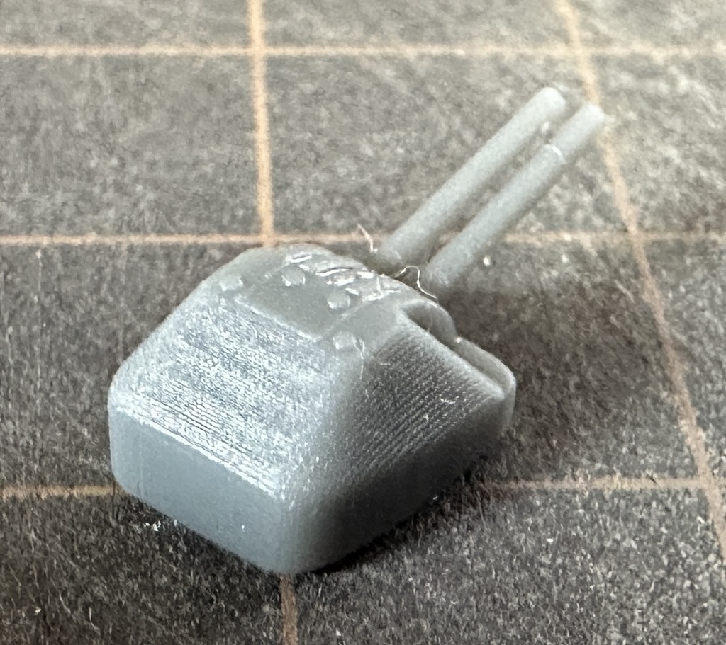 1/700 日本海軍長10㎝連装高角砲 4個入り