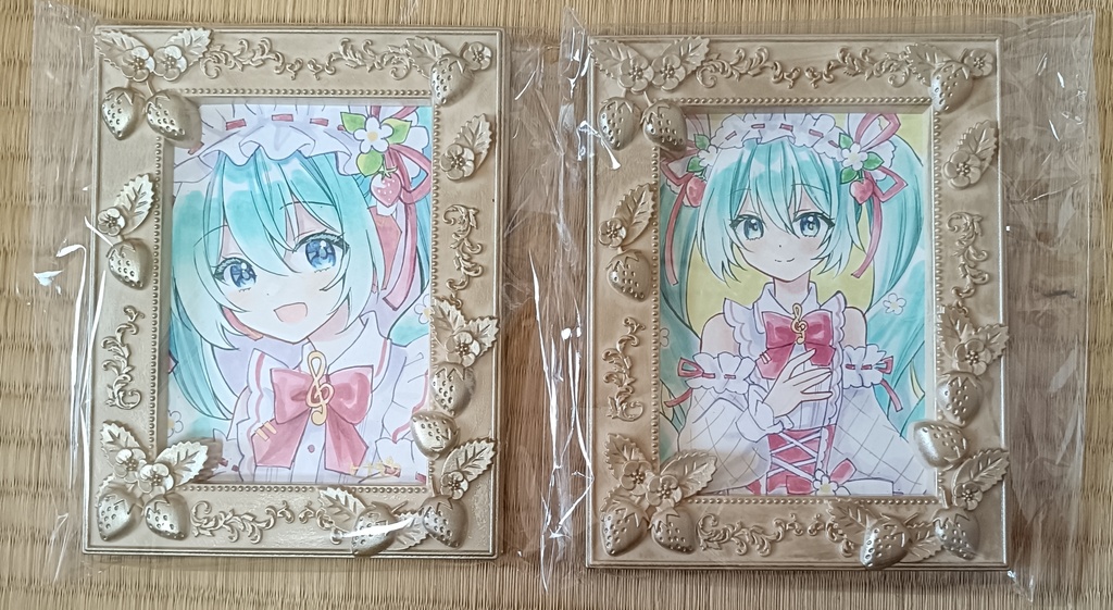 いちごミクちゃん額装入り