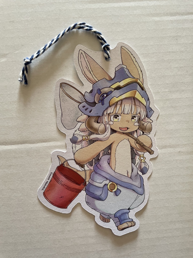 ナナチダイカットカード