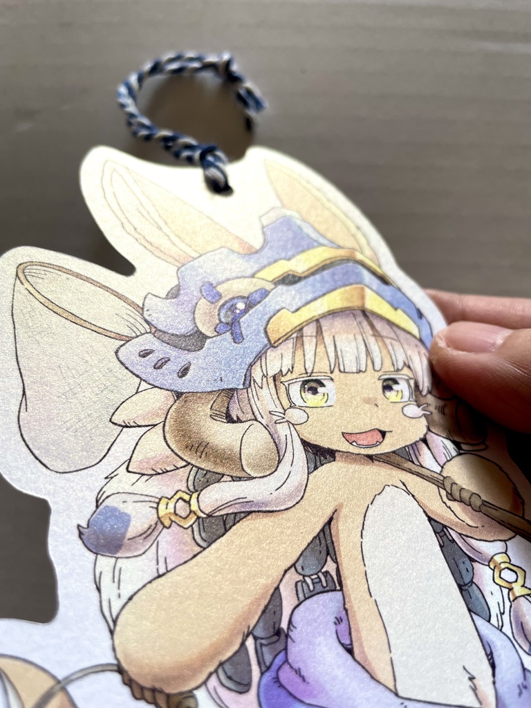 ナナチダイカットカード