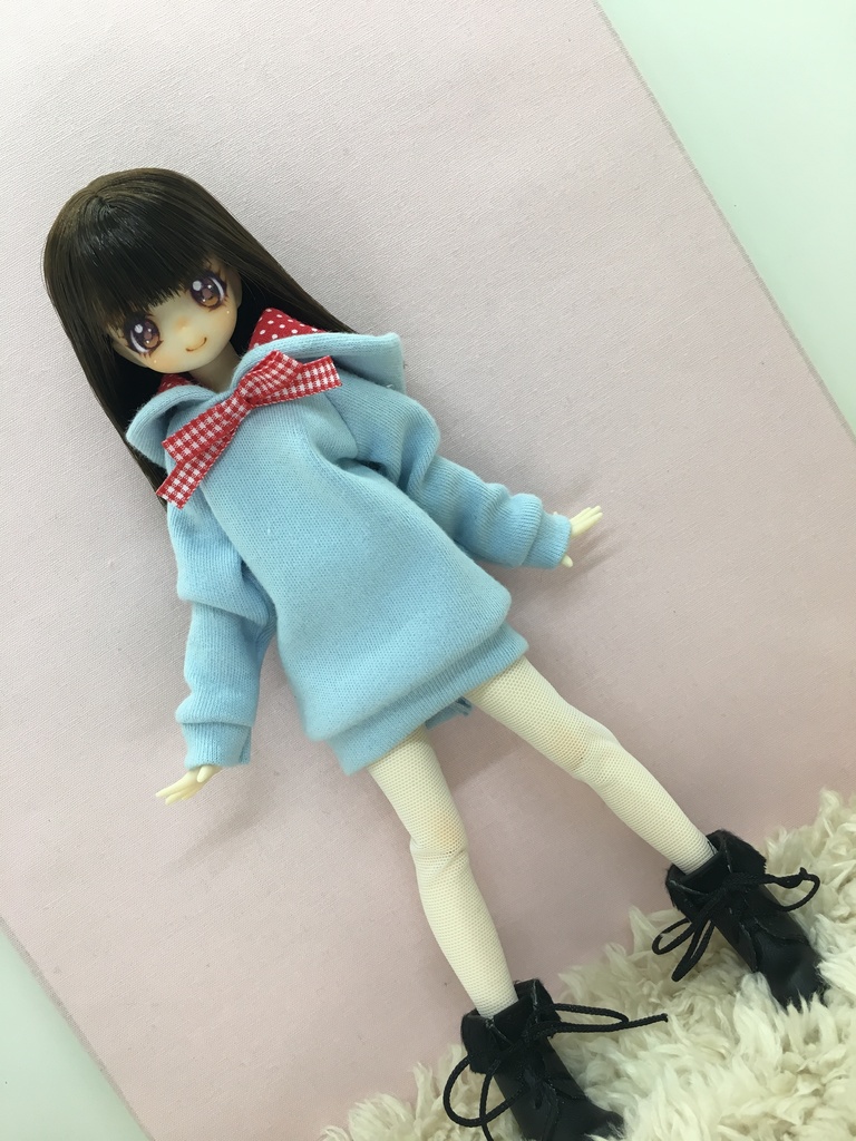 カスタムドール パーカーガール清楚系女の子