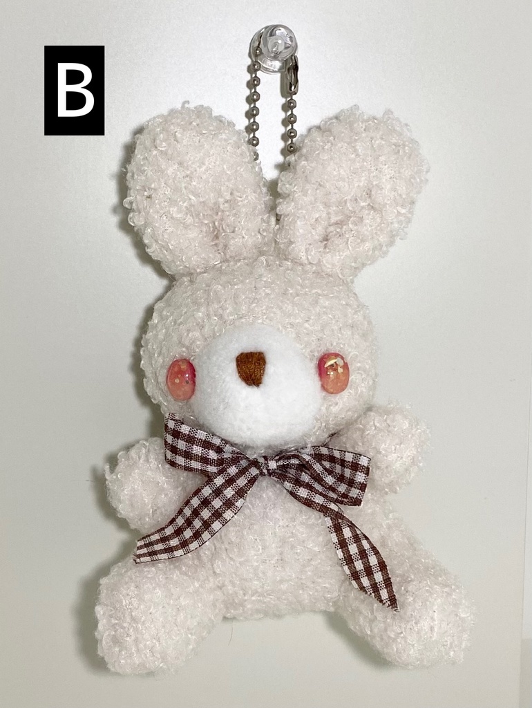 ぬいぐるみチャーム うさぎ