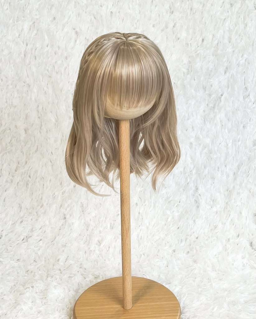 Luna Wigs C20