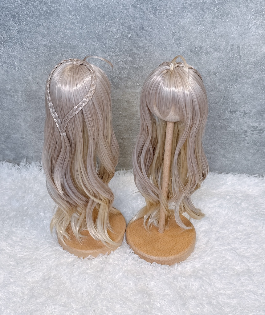 Luna Wigs C20