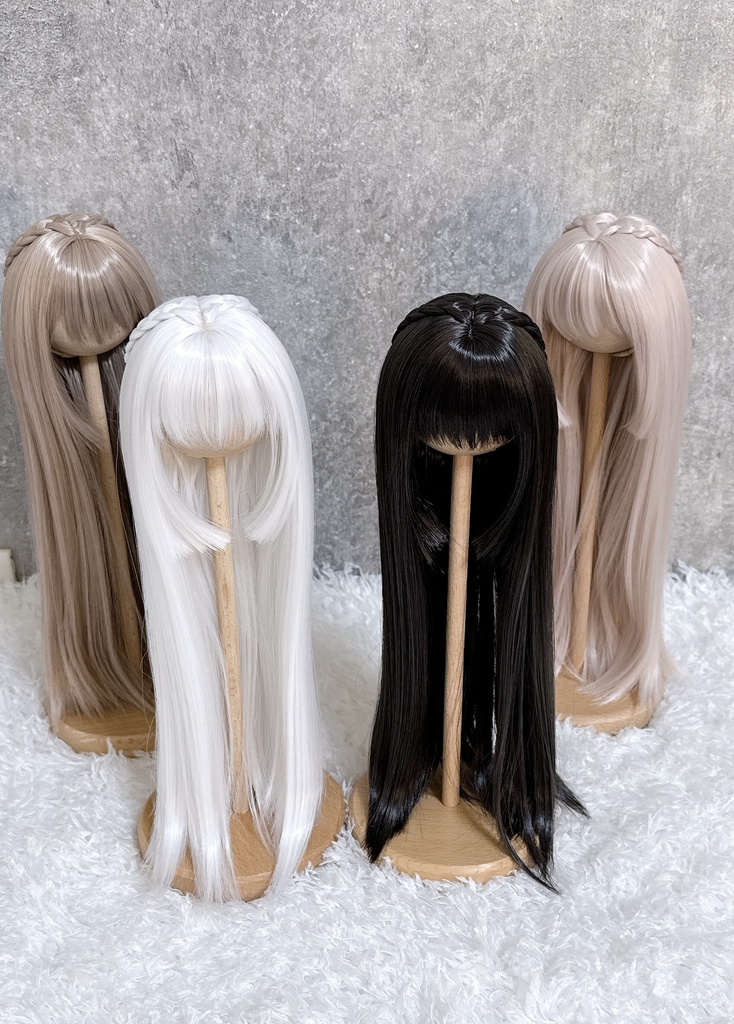 Luna Wigs C40 -4 colors