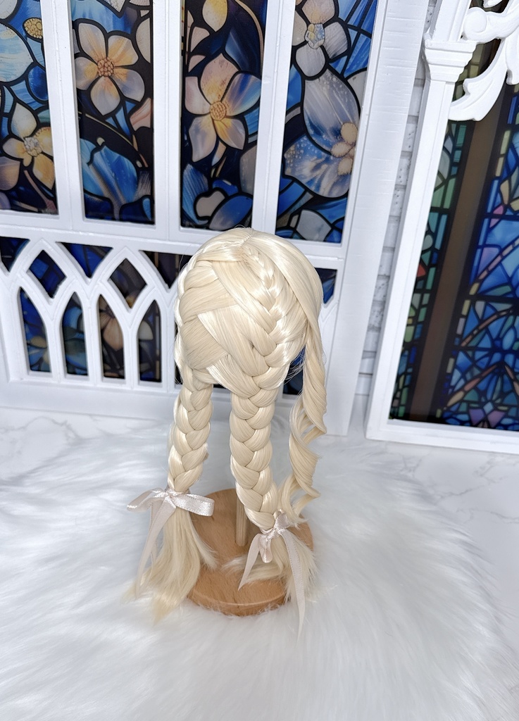 Luna Wigs C61