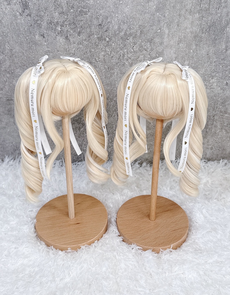 Luna Wigs C75
