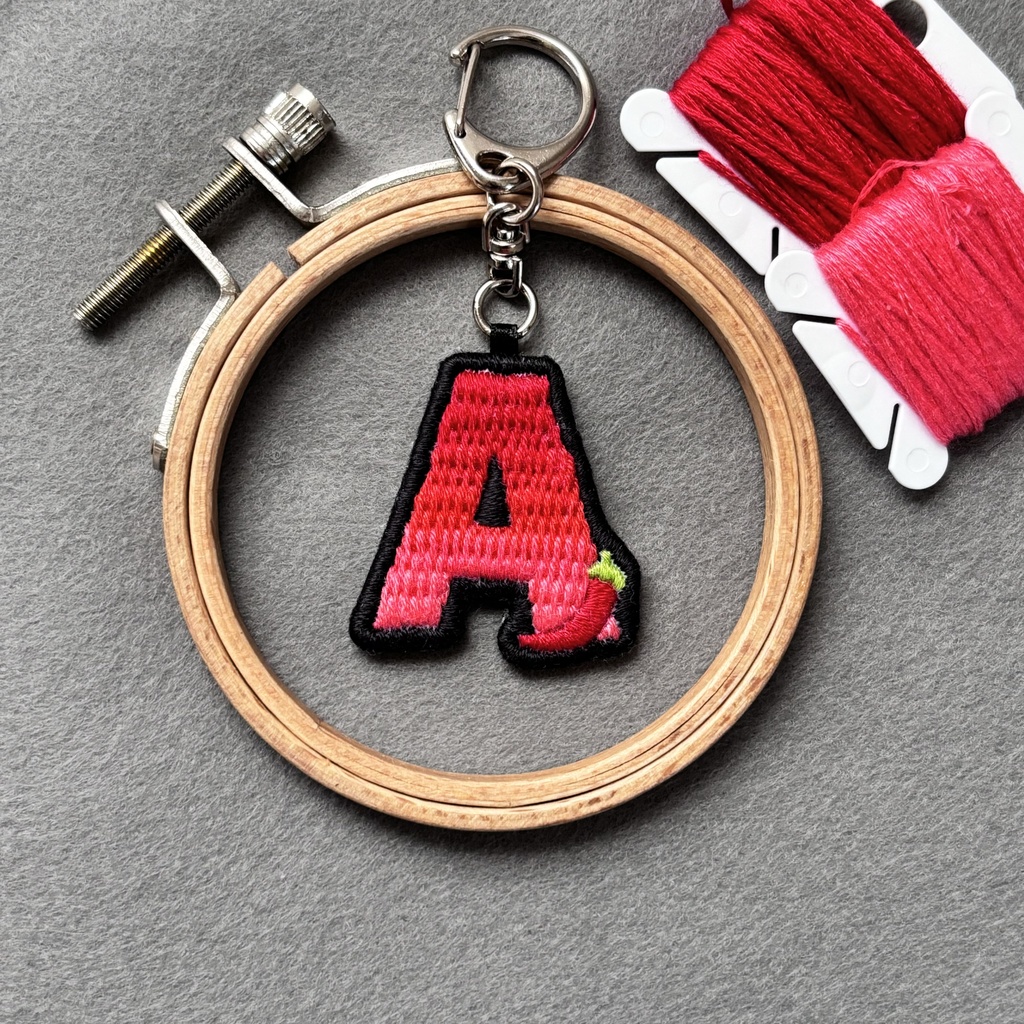 【非公式】ライバーモチーフ刺繍キーホルダー(ver.七次元生徒会)