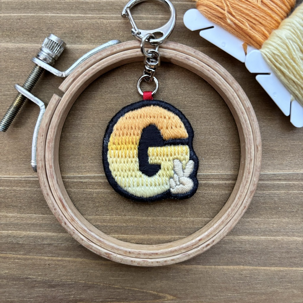 【非公式】ライバーモチーフ刺繍キーホルダー(ver.リクエスト)