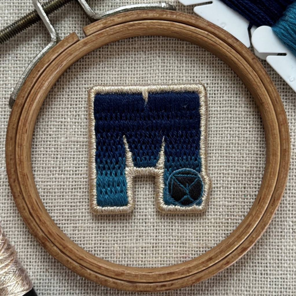 【非公式】ライバーモチーフ刺繍キーホルダー(ver.共通衣装)