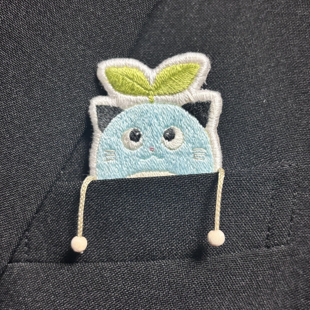 ライバーモチーフ刺繍キーホルダー・ブローチ(#にじそ11)