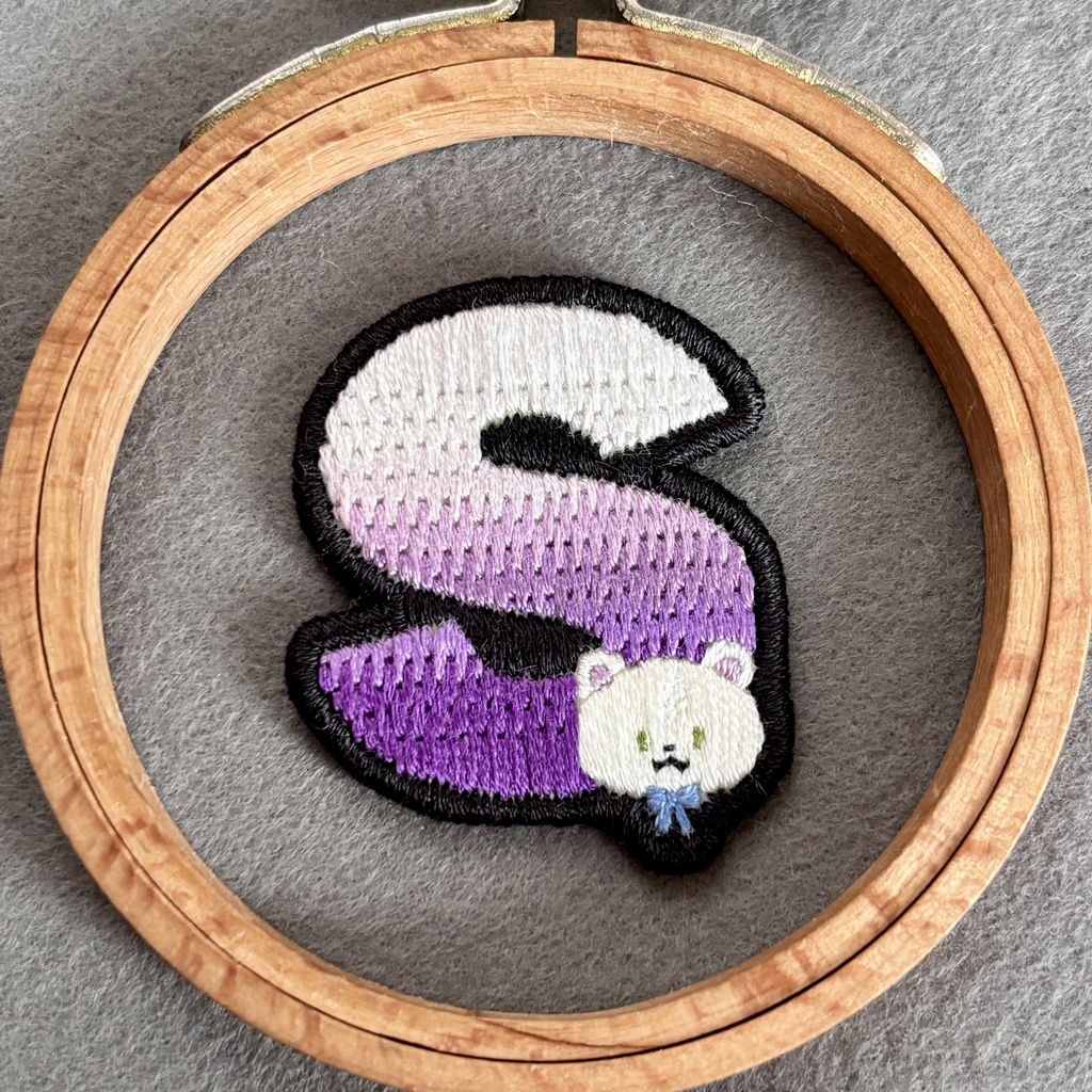 ライバーモチーフ刺繍キーホルダー・ブローチ(#にじそ11)