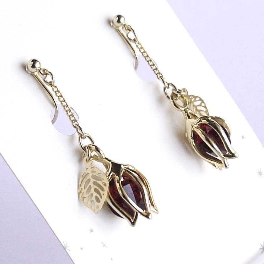 【推し色シリーズ】ゆらゆらチューリップのイヤリング・ピアス