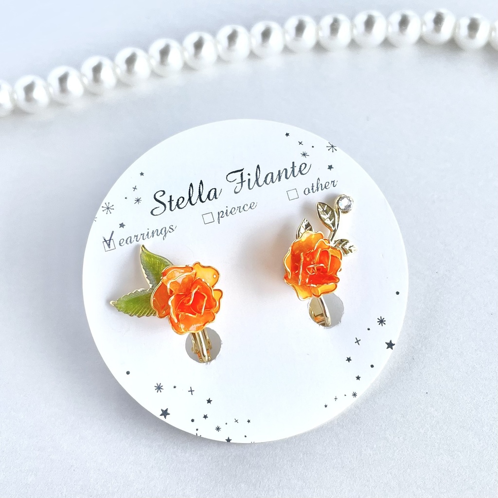 【推し色シリーズ】ミニバラのアシンメトリーイヤリング