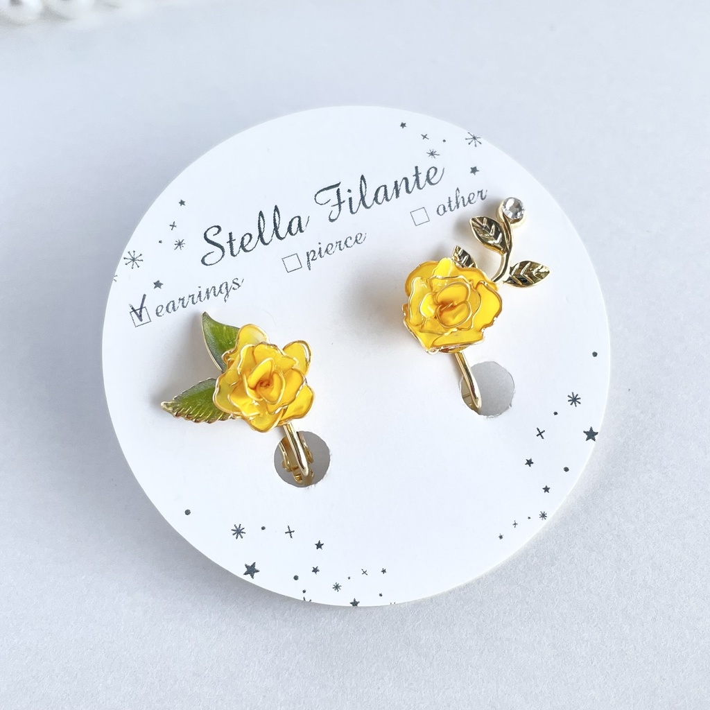 【推し色シリーズ】ミニバラのアシンメトリーイヤリング