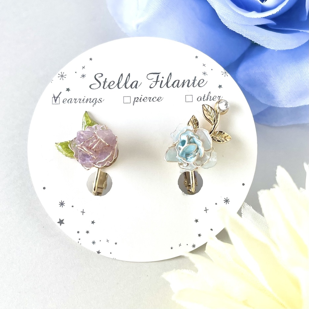 【推し色シリーズ】ミニバラのアシンメトリーイヤリング