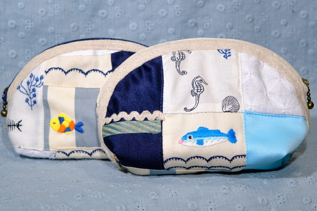 サバオリくん刺繍パッチワーク風ポーチ