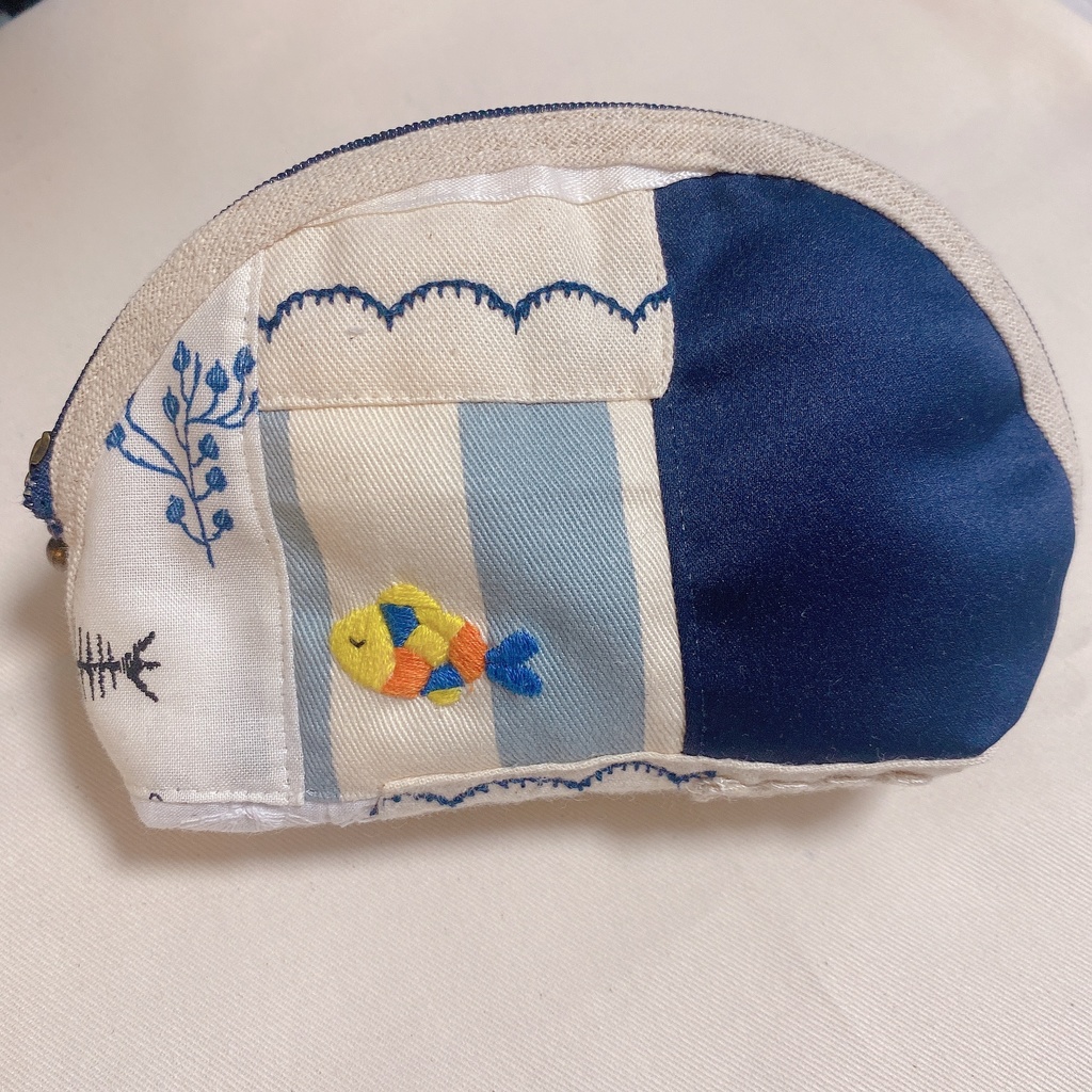 Nightparty刺繍パッチワーク風ポーチ