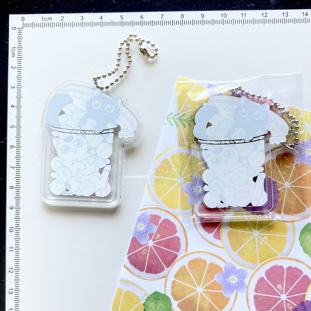 和菓子屋あんこちゃん・まめちゃんアクリルキーホルダー