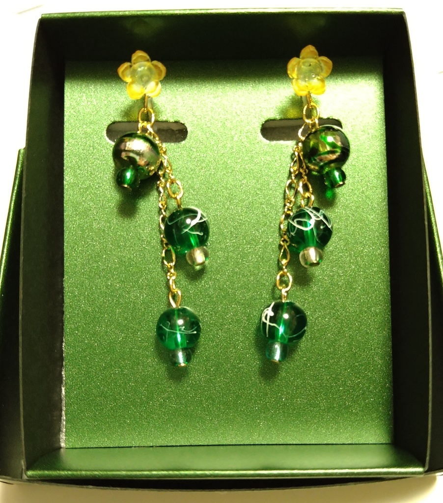 ノンホールピアス 水風船