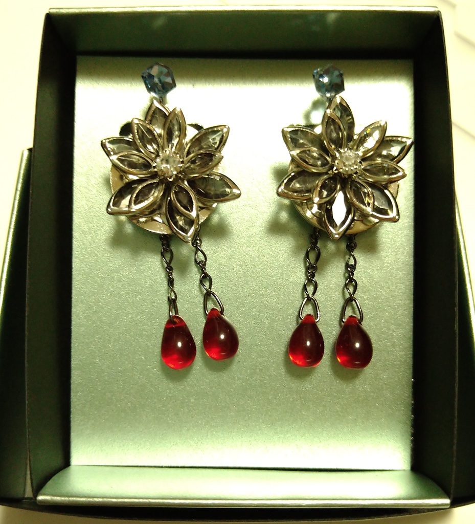 ノンホールピアス 睡蓮