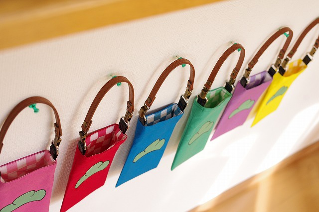 松野兄弟スマホポーチ