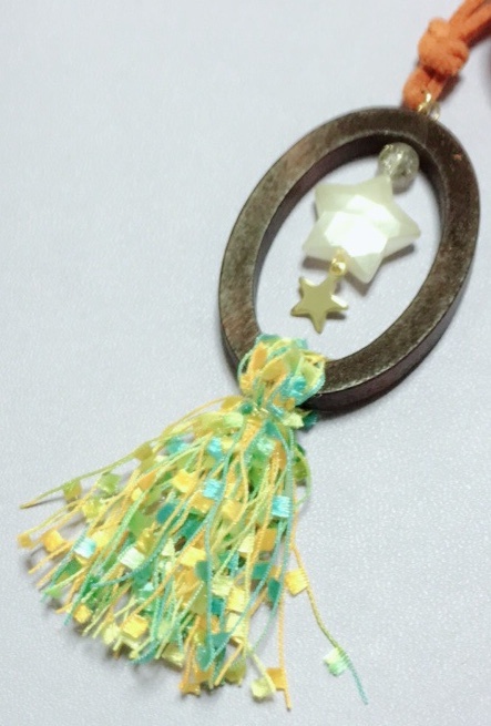 流星ネックレス