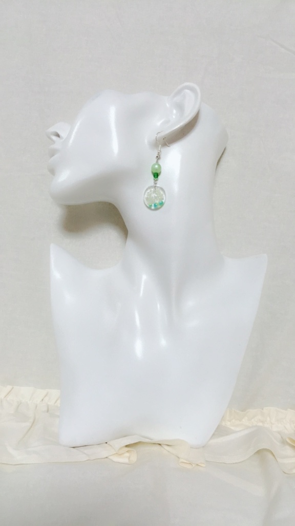 ゆめかわマスカットパールピアス