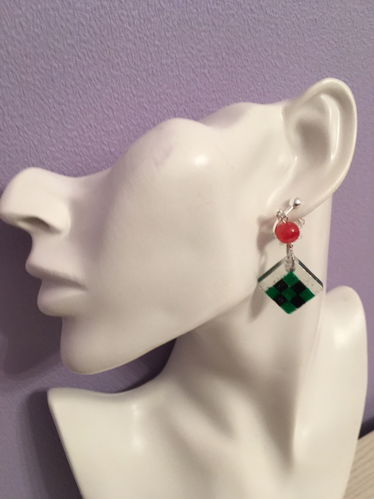 ♦︎鬼滅の刃♦︎竈門炭治郎イメージイヤリング