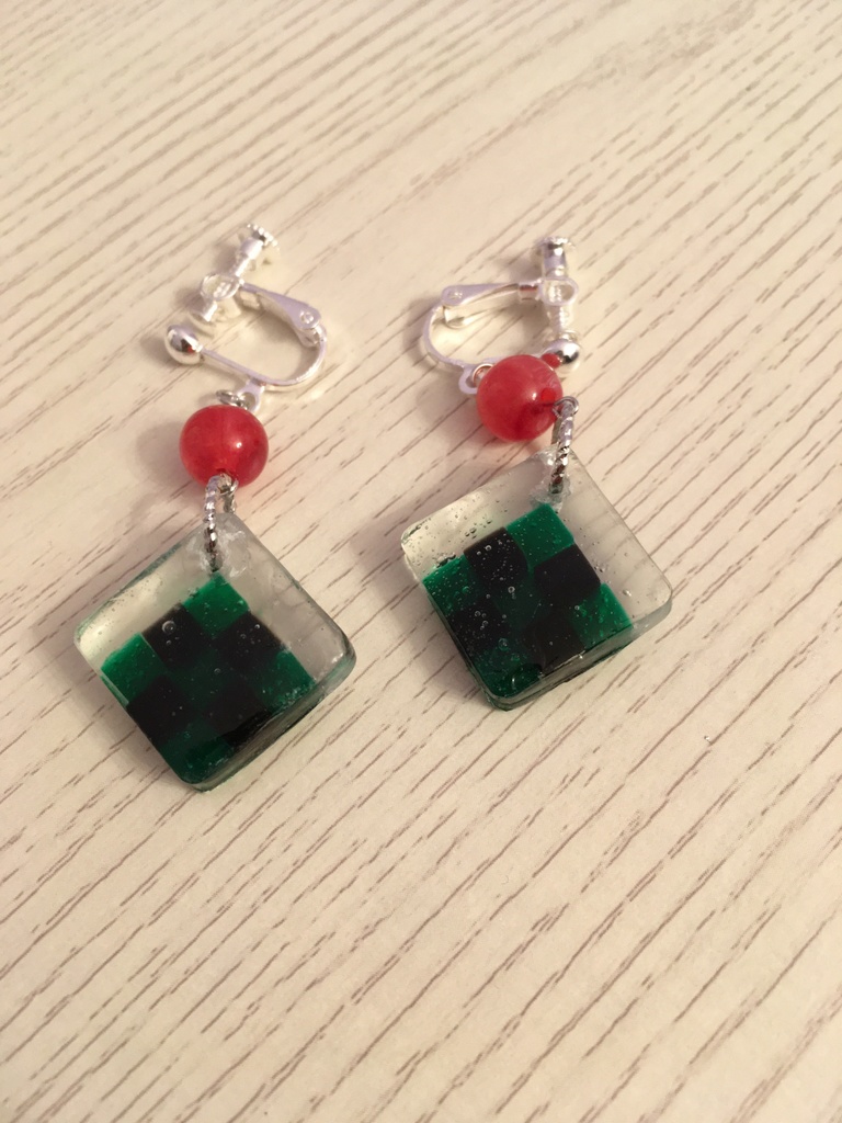 ♦︎鬼滅の刃♦︎竈門炭治郎イメージイヤリング