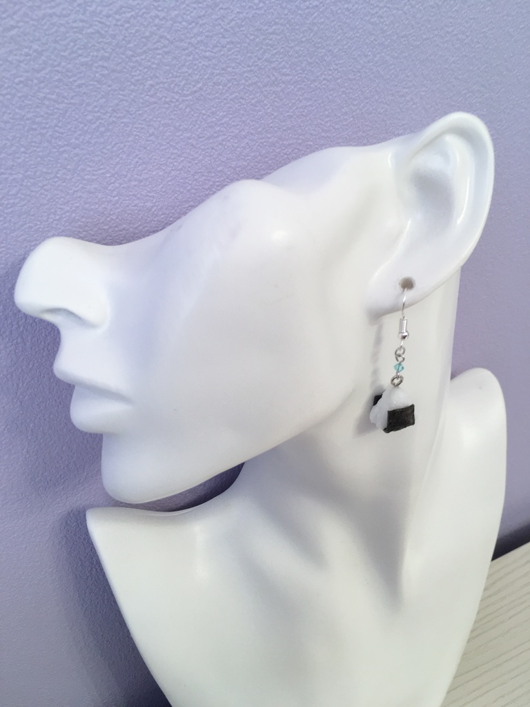 ♦︎呪術廻戦♦︎狗巻棘イメージおにぎりピアス