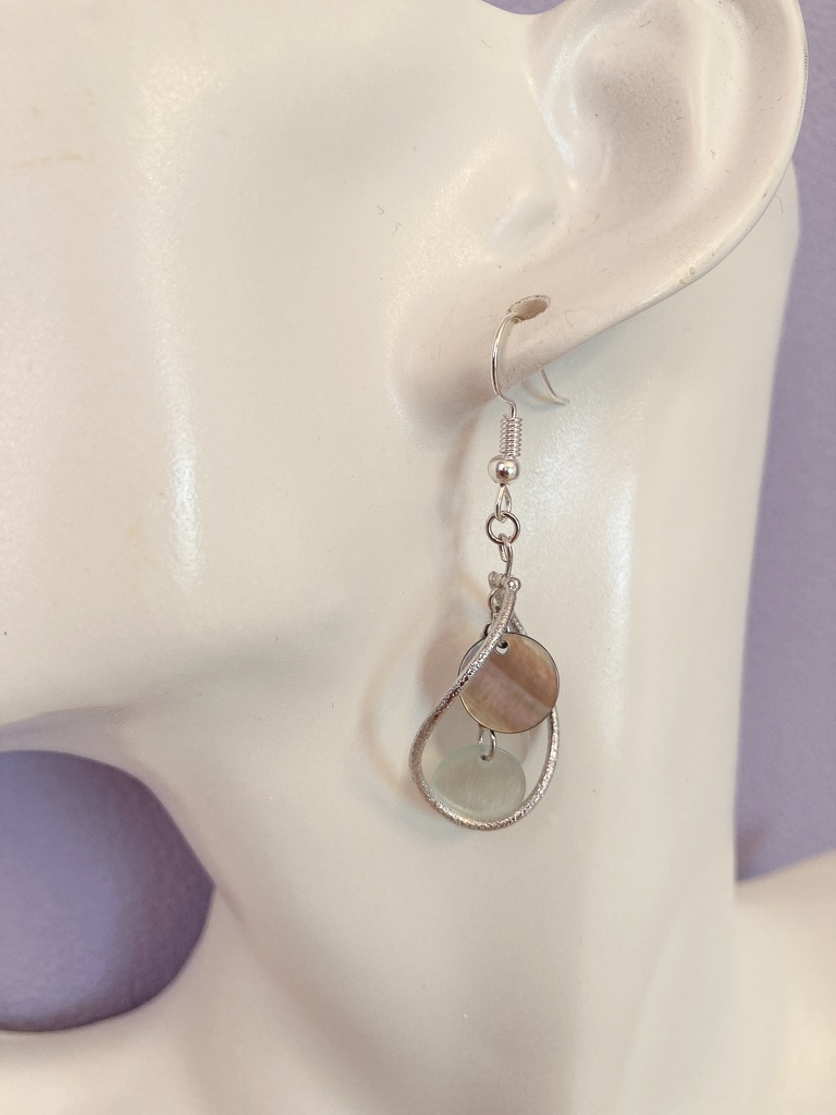 ♦︎ツイステ♦︎ジェイドイメージピアス