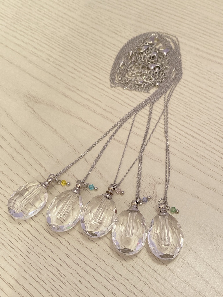 ♦︎推しカラー♦︎香水瓶ネックレス