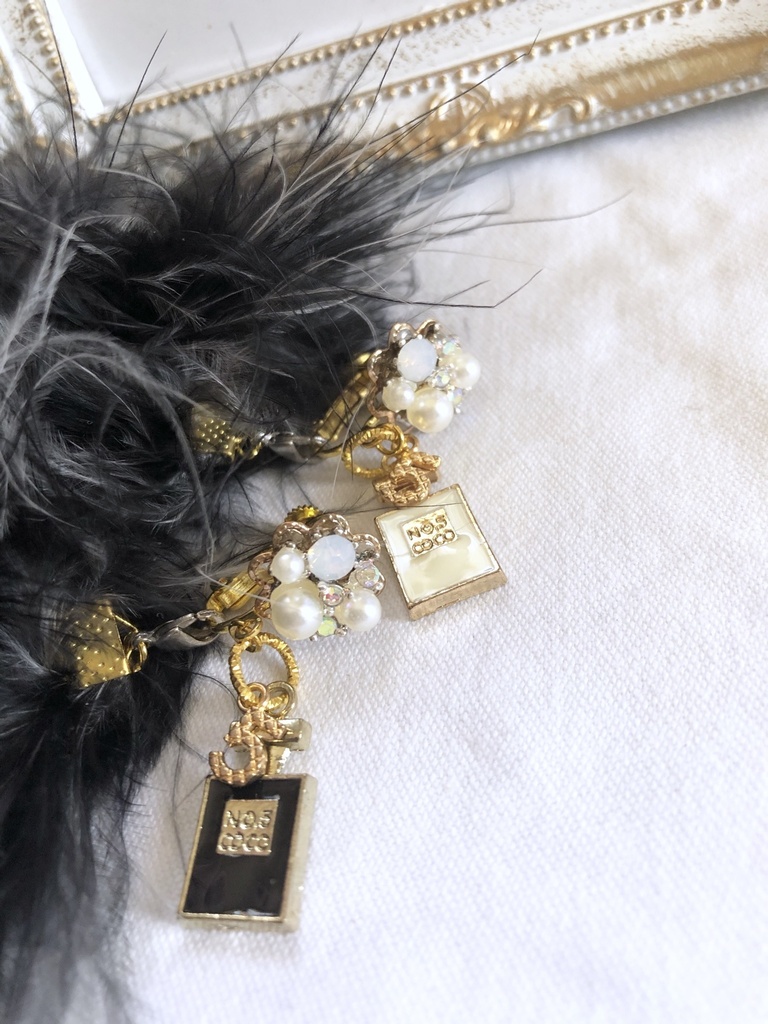 2way香水瓶No.5マラボファービジューイヤリング