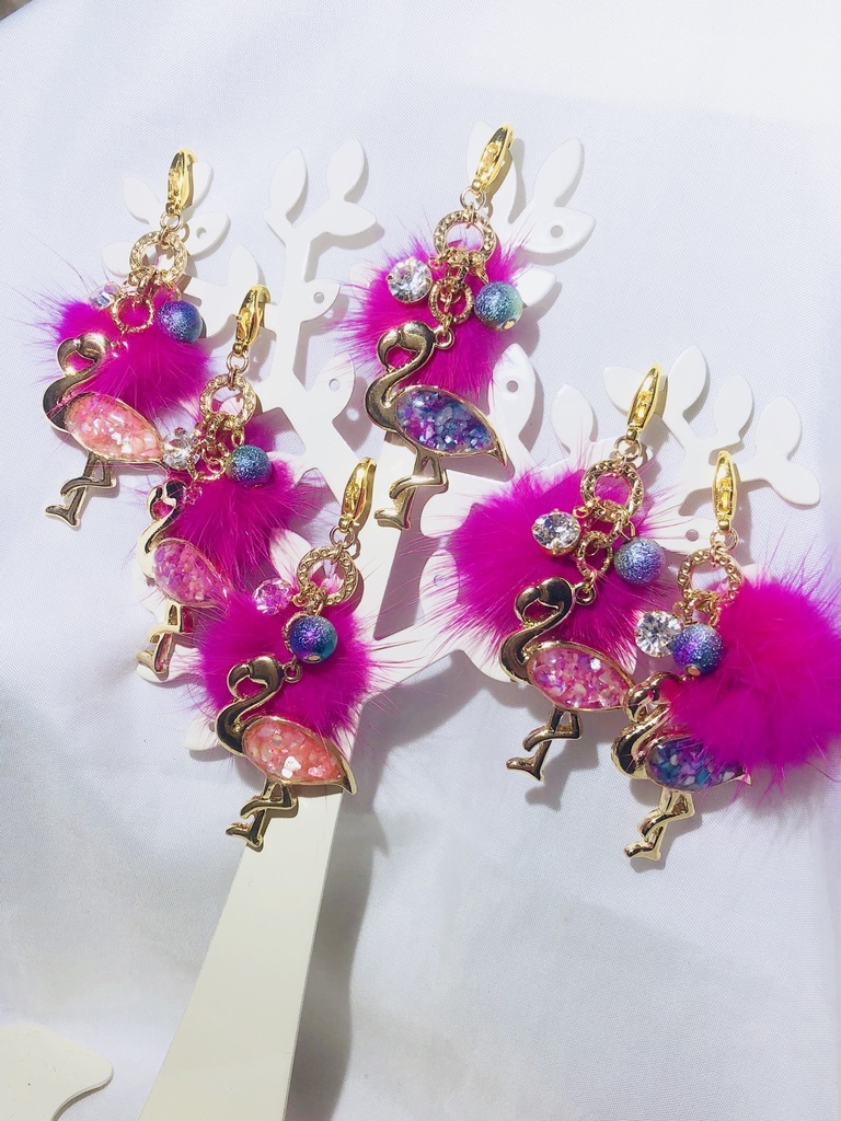 ミンクファークラッシュシェルのフラミンゴチャーム