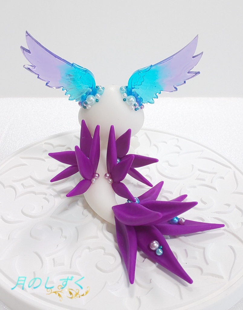 ① 羽耳ドラゴン(白×パープル)