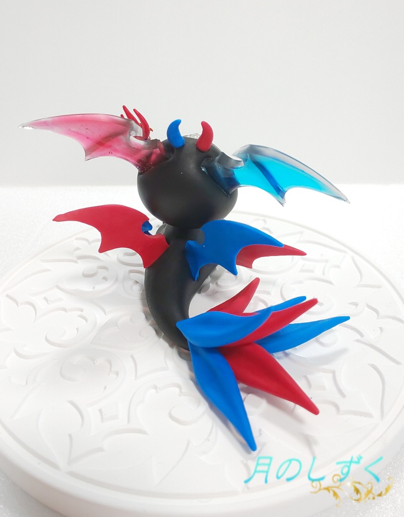 ⑬ 悪魔ドラゴンC(黒×レッド×ブルー)