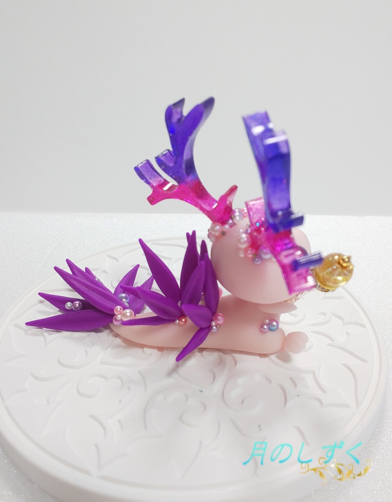 ㉘ 角ドラゴン(ライトピンク×パープル)