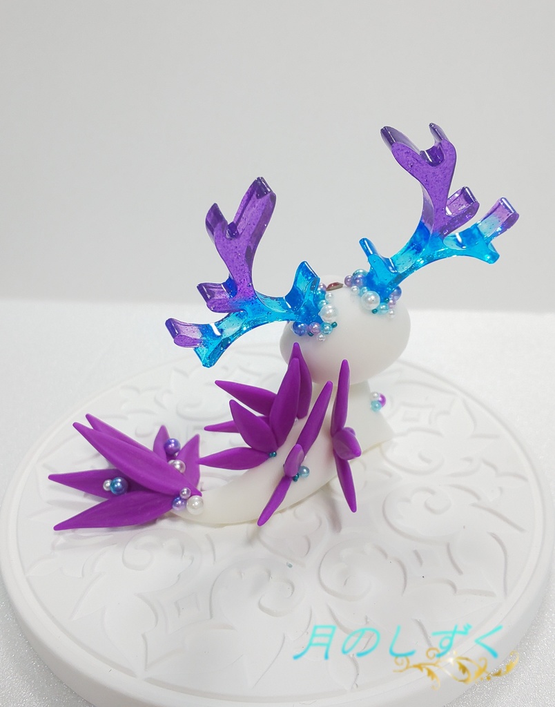 ㉟ 角ドラゴン(白×パープル)水龍タイプ